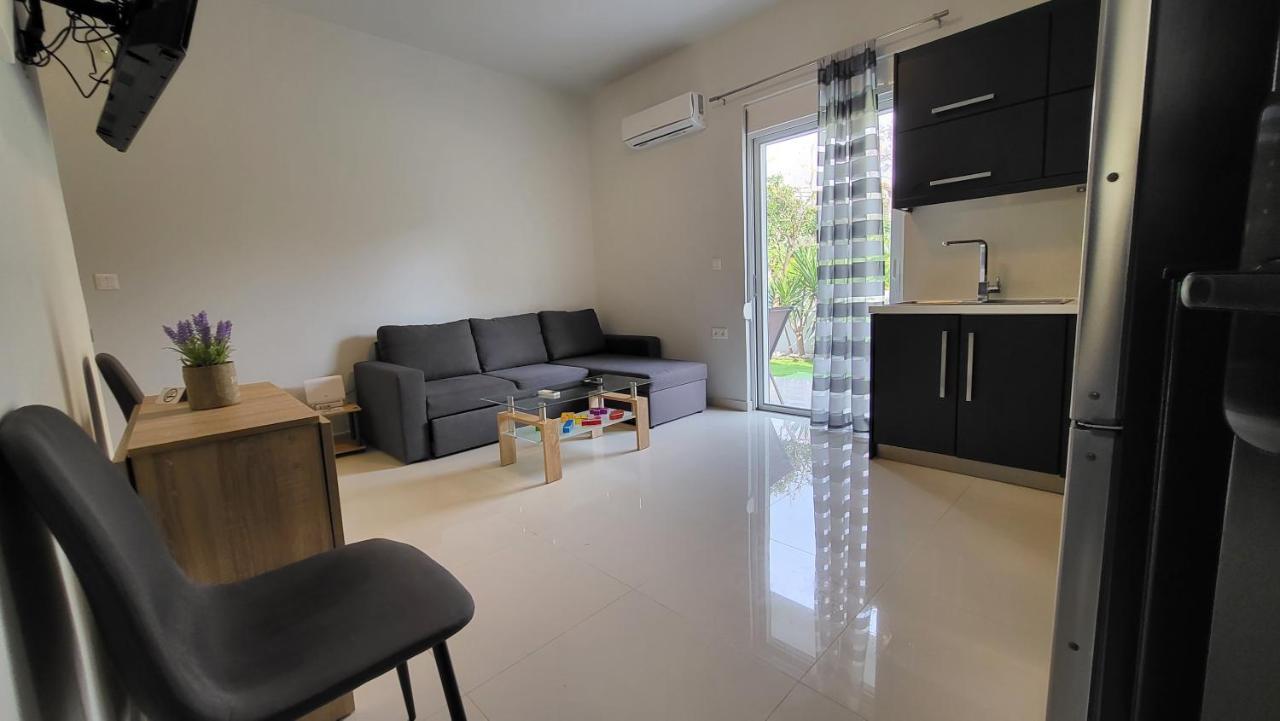 Konnet Apartment Rhodes City Exteriör bild