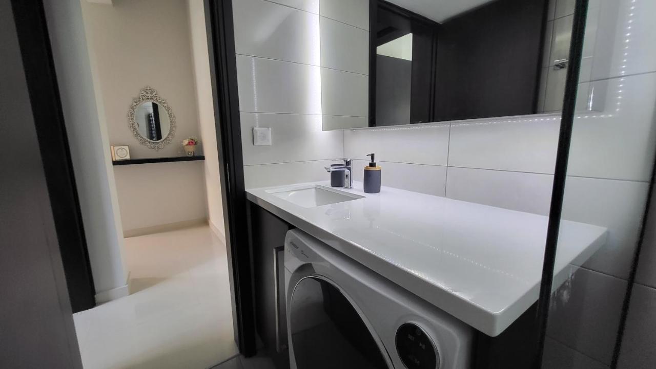 Konnet Apartment Rhodes City Exteriör bild
